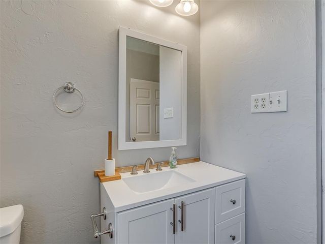 34356 Rattlesnake Hill Road, Tecumseh, OK 74873
