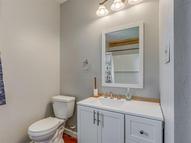 34356 Rattlesnake Hill Road, Tecumseh, OK 74873