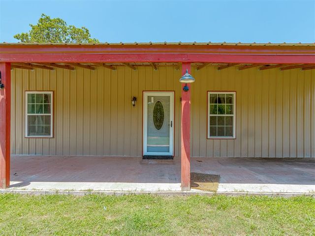 34356 Rattlesnake Hill Road, Tecumseh, OK 74873
