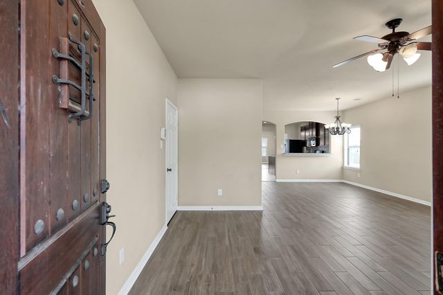 23302 E Pine Ivy Lane, Tomball, TX 77375