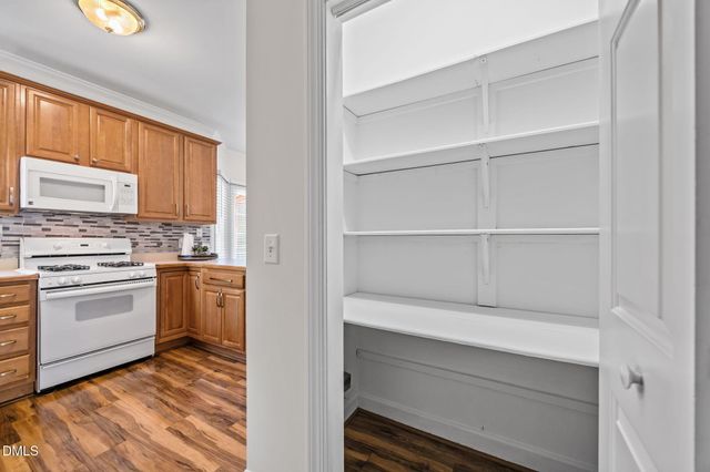 8516 Hampton Chase Court, Wake Forest, NC 27587