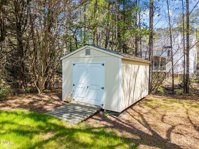 8516 Hampton Chase Court, Wake Forest, NC 27587