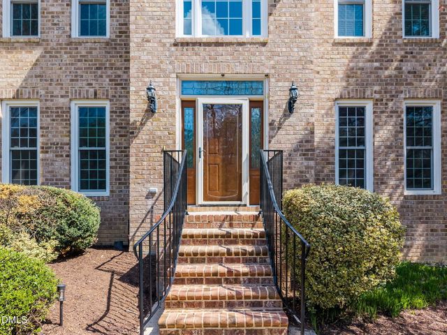 8516 Hampton Chase Court, Wake Forest, NC 27587