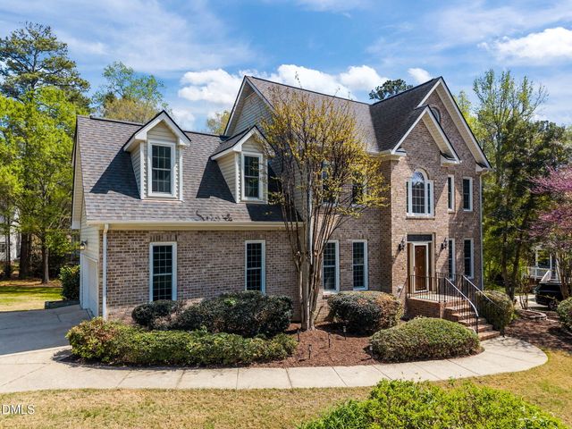 8516 Hampton Chase Court, Wake Forest, NC 27587