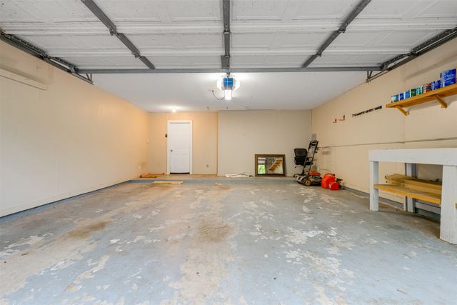 248 Butternut Lane, Powderly, TX 75473