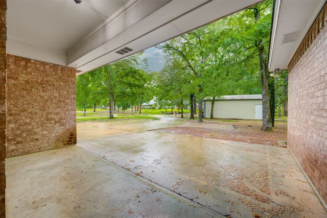 248 Butternut Lane, Powderly, TX 75473
