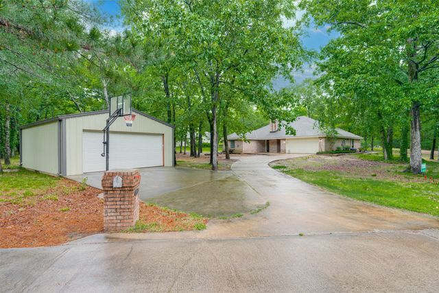 248 Butternut Lane, Powderly, TX 75473