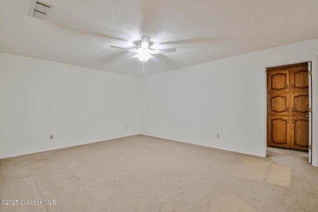 1804 E Hester Street, Brownfield, TX 79316