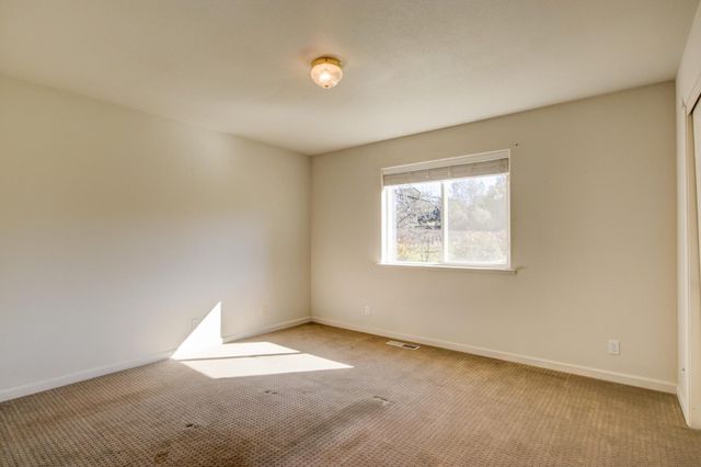 3900 Tawanka Rd, Somerset, CA 95684