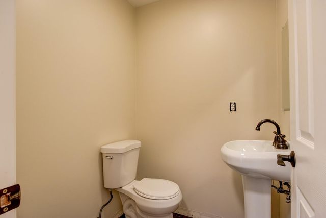 3900 Tawanka Rd, Somerset, CA 95684