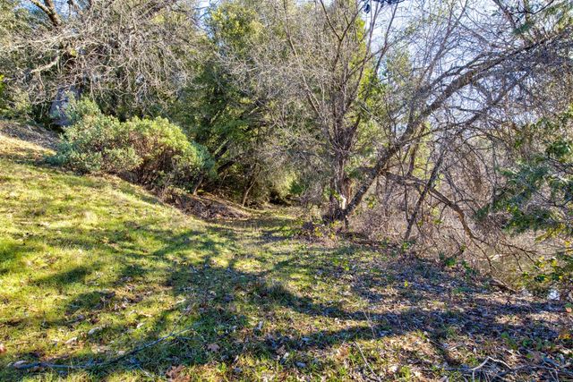 3900 Tawanka Rd, Somerset, CA 95684