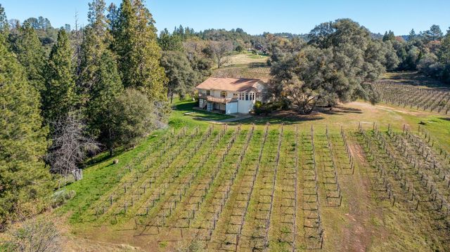 3900 Tawanka Rd, Somerset, CA 95684