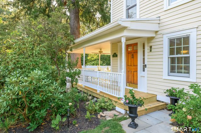 12 Gerdes Road, New Canaan, CT 06840