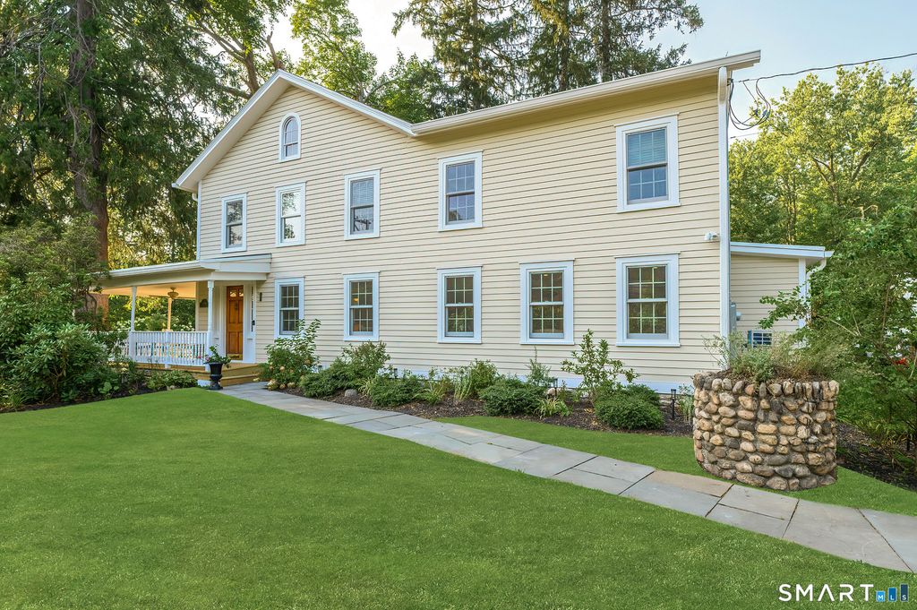 12 Gerdes Road, New Canaan, CT 06840
