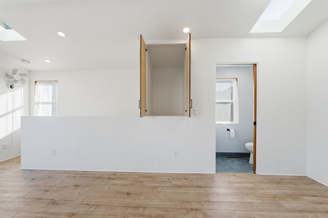 820 46th St., Oakland, CA 94608