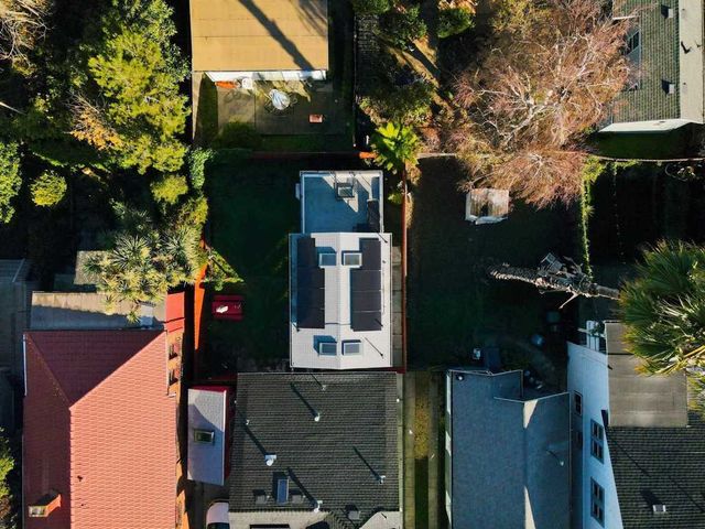 820 46th St., Oakland, CA 94608