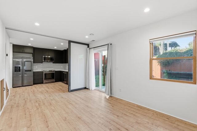 820 46th St., Oakland, CA 94608