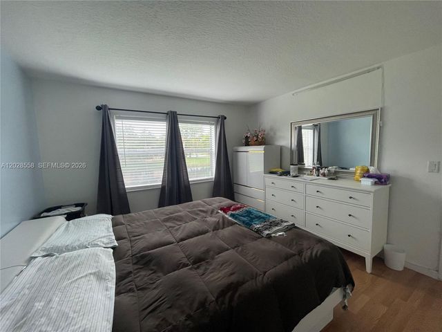 9281 Sunrise Lakes Boulevard 209, Sunrise, FL 33322