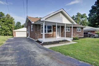 6610 Memory Ln, Louisville, KY 40258