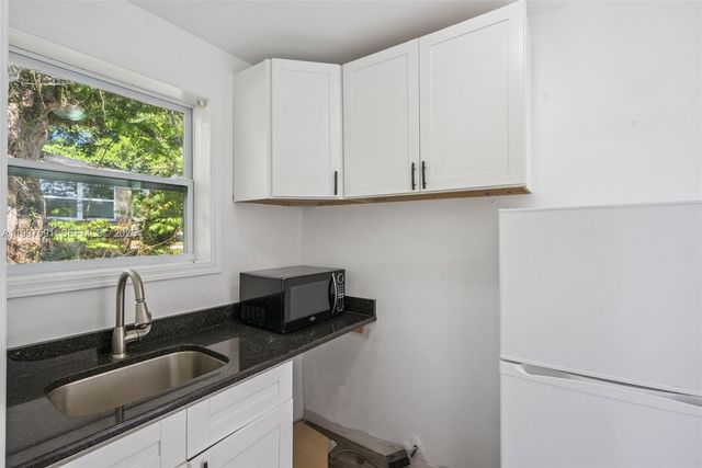 334 W Howry ave, Other City - In The State Of Florida, FL 32720