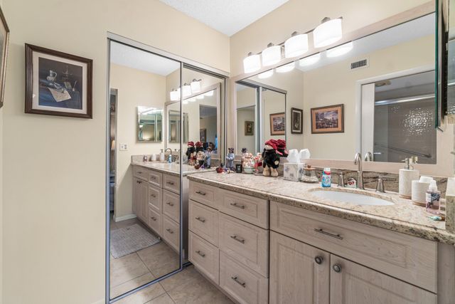 5550 Witney Drive 102, Delray Beach, FL 33484