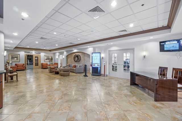 5550 Witney Drive 102, Delray Beach, FL 33484