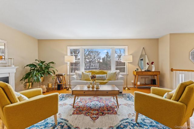 15 Meadow Place, Rye, NY 10580