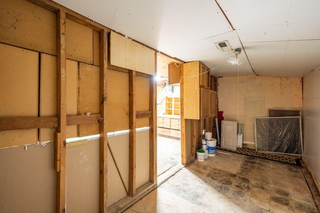 3877 Bonny Oaks Drive, Chattanooga, TN 37406