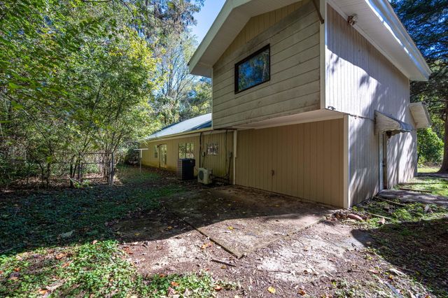 3877 Bonny Oaks Drive, Chattanooga, TN 37406