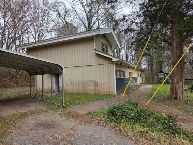 3877 Bonny Oaks Drive, Chattanooga, TN 37406