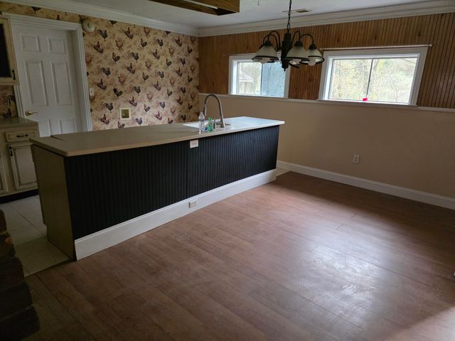 3877 Bonny Oaks Drive, Chattanooga, TN 37406