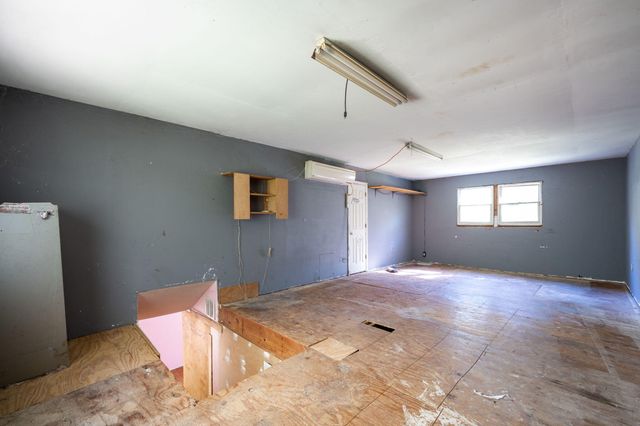 3877 Bonny Oaks Drive, Chattanooga, TN 37406