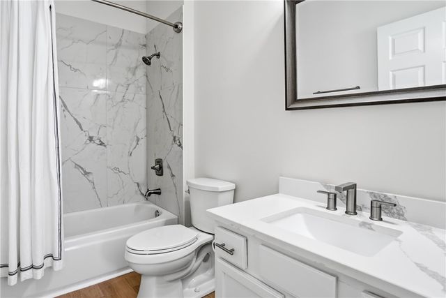 1704 Frederica Road 526, St Simons Island, GA 31522