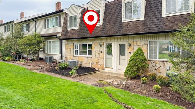 2051 Presidential Pky 28, Twinsburg, OH 44087