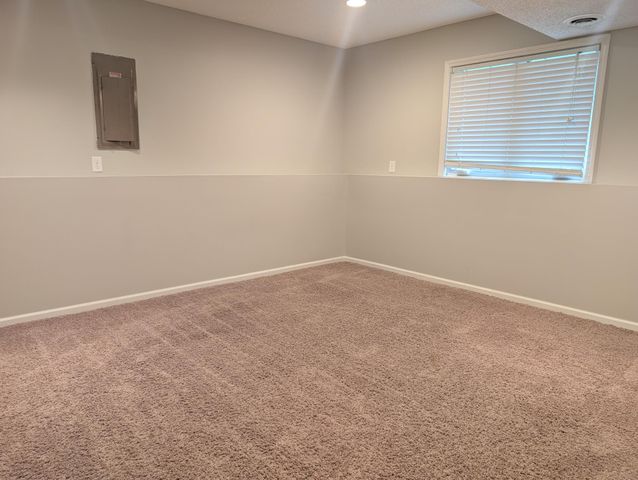 15725 Sycamore Street NW, Andover, MN 55304