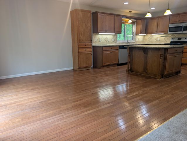15725 Sycamore Street NW, Andover, MN 55304