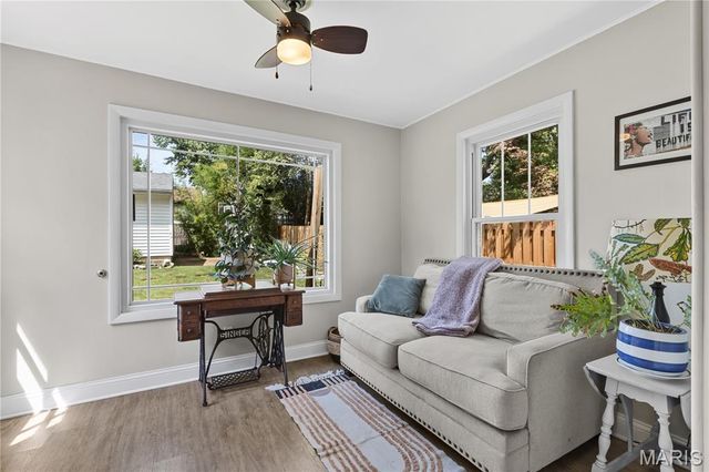 7525 Suffolk Avenue, St Louis, MO 63119