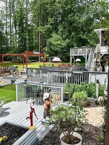 3809 Autumn View NW Lane, Acworth, GA 30101