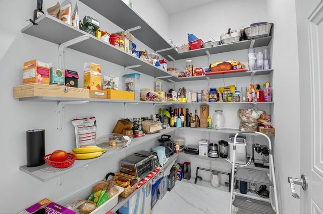 711 NE 6th Street, Boca Raton, FL 33432