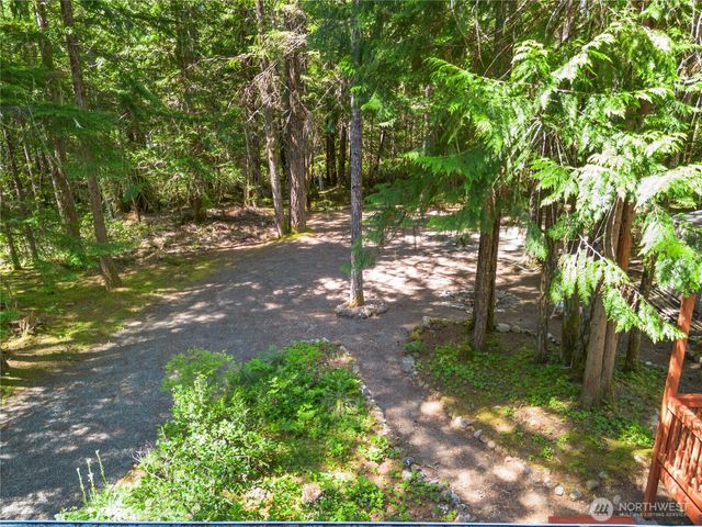 421 N Mt Jupiter Drive, Hoodsport, WA 98548