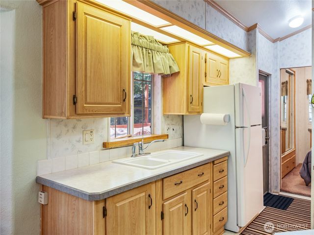 421 N Mt Jupiter Drive, Hoodsport, WA 98548