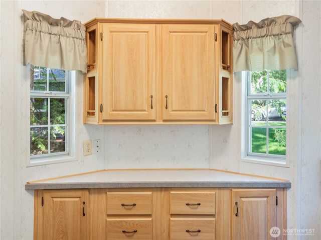 421 N Mt Jupiter Drive, Hoodsport, WA 98548