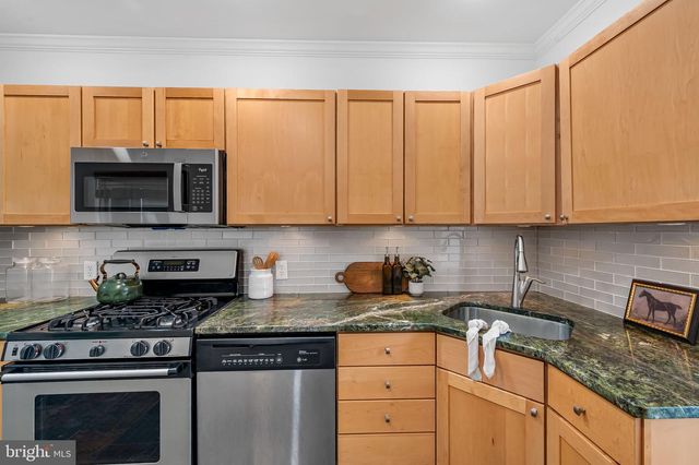 1438 BATTERY AVE, Baltimore, MD 21230