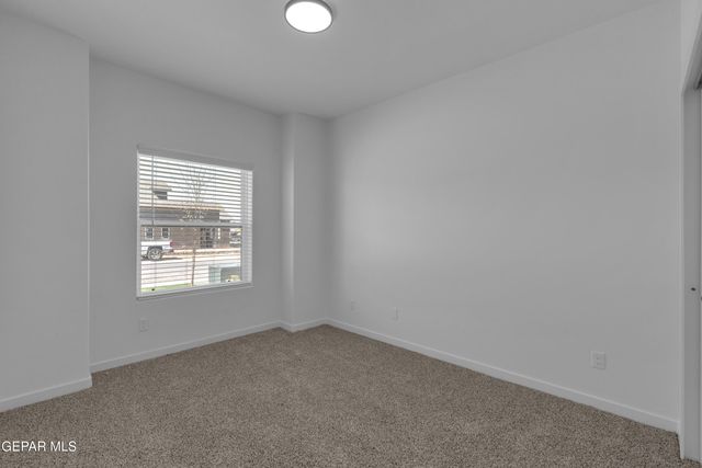 5664 DESERT CALICO Avenue, El Paso, TX 79934