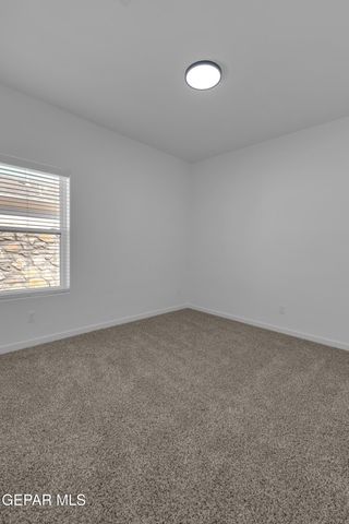 5664 DESERT CALICO Avenue, El Paso, TX 79934