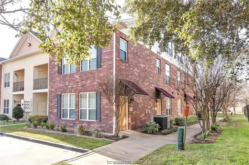 801 Luther Street W 1401, College Station, TX 77840 — exterior