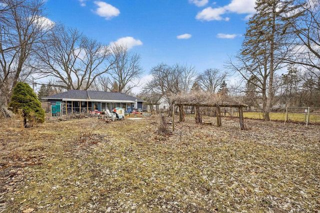 1650 Sunfield Street, Madison, WI 53704