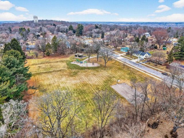 1650 Sunfield Street, Madison, WI 53704