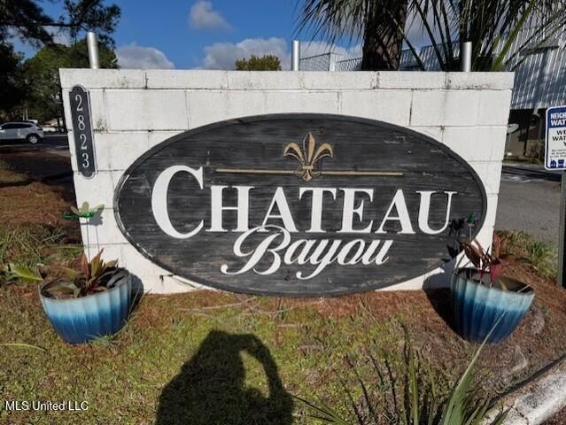 2823 Bienville Boulevard, Ocean Springs, MS 39564