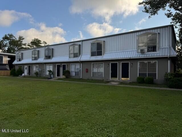 2823 Bienville Boulevard, Ocean Springs, MS 39564